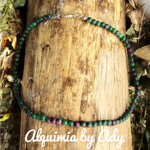 Beaded ruby zoisite choker short dainty necklace - Picture 3 of 3